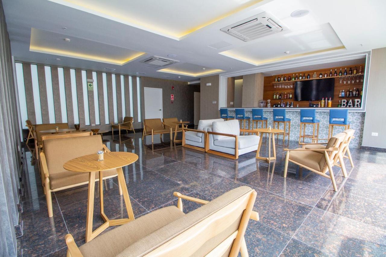 Tierra Viva Trujillo Hotel Buitenkant foto